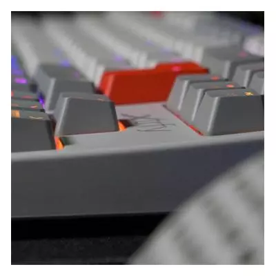 Клавиатура Xtrfy K4 TKL RGB Kailh Red Ukr-Ru Retro (XG-K4-RGB-TKL-RETRO-RUKR) - 1