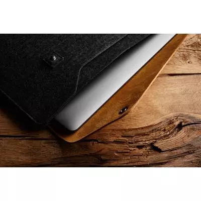 Чехол для ноутбука Mujjo 15", Tan (MUJJO-SL-033-TN) - 8 Чехол для ноутбука Mujjo 15", Tan (MUJJO-SL-033-TN) - 8