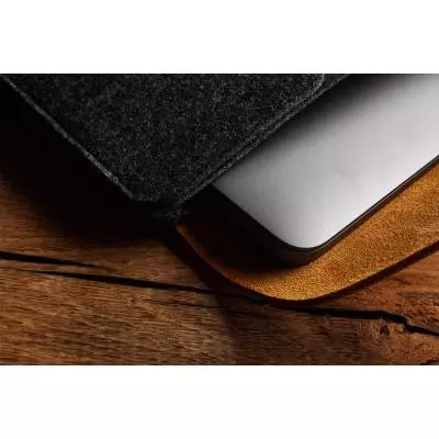 Чехол для ноутбука Mujjo 15", Tan (MUJJO-SL-033-TN) - 9 Чехол для ноутбука Mujjo 15", Tan (MUJJO-SL-033-TN) - 9