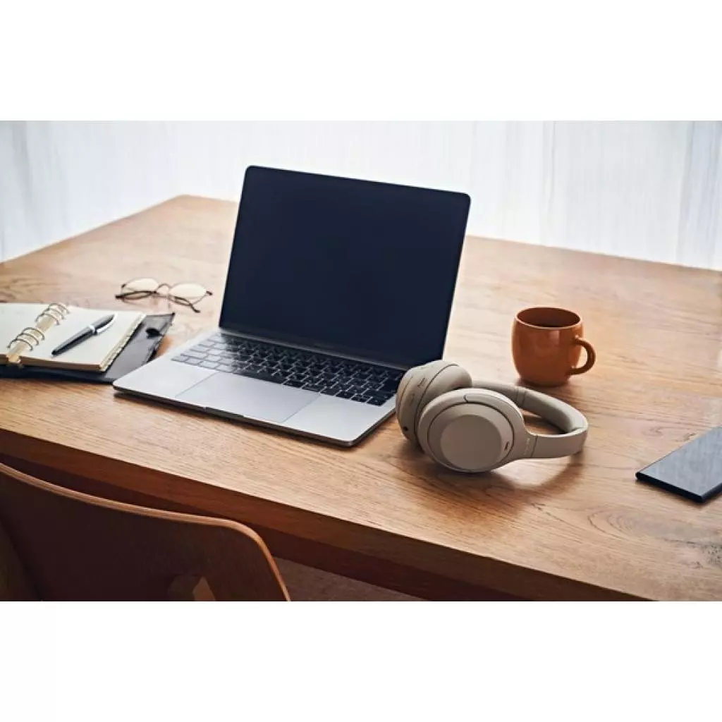 Наушники Sony WH-1000XM4 Silver (WH1000XM4S.CE7) - 11 Наушники Sony WH-1000XM4 Silver (WH1000XM4S.CE7) - 11