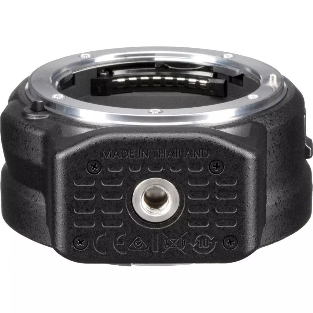 Цифровой фотоаппарат Nikon Z5 + 24-50mm F4-6.3 + FTZ Adapter Kit (VOA040K003) - 3 Цифровой фотоаппарат Nikon Z5 + 24-50mm F4-6.3 + FTZ Adapter Kit (VOA040K003) - 3