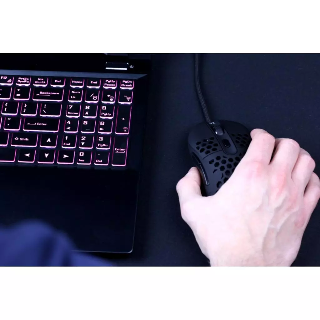 Мышка Dream Machines DM6 Holey S Black (DM6_HOLEY_S) - 4 Мышка Dream Machines DM6 Holey S Black (DM6_HOLEY_S) - 4