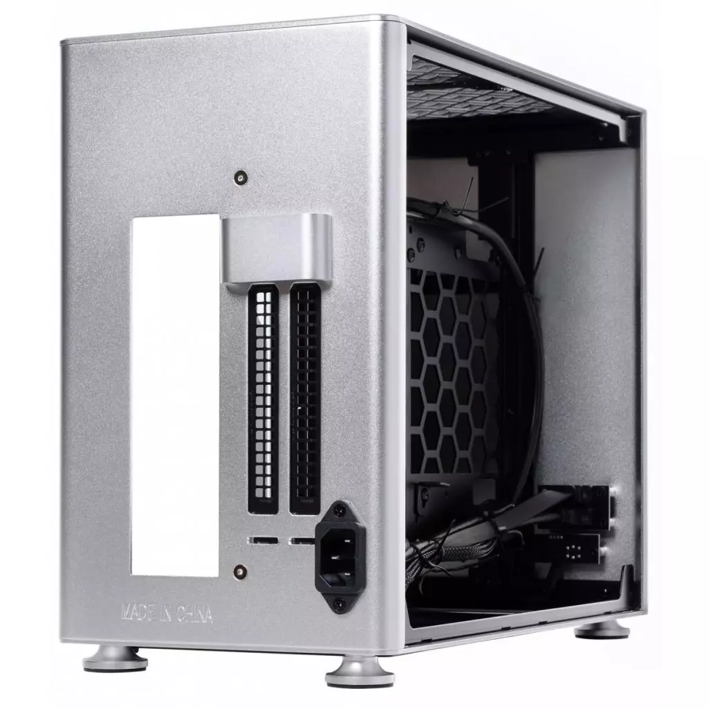 Корпус Qube QBA4I_WGNU3 - 9 Корпус Qube QBA4I_WGNU3 - 9