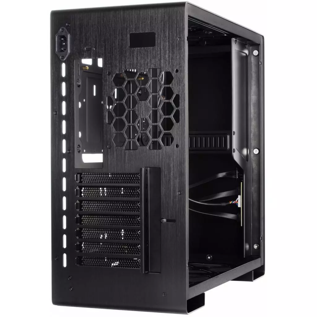 Корпус Qube QBU5A_WBNU3 - 5 Корпус Qube QBU5A_WBNU3 - 5