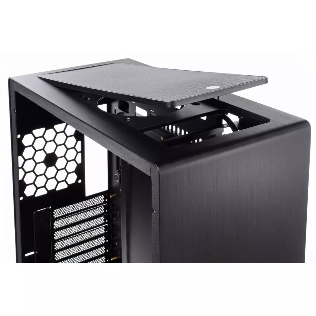 Корпус Qube QBU5A_WBNU3 - 10 Корпус Qube QBU5A_WBNU3 - 10