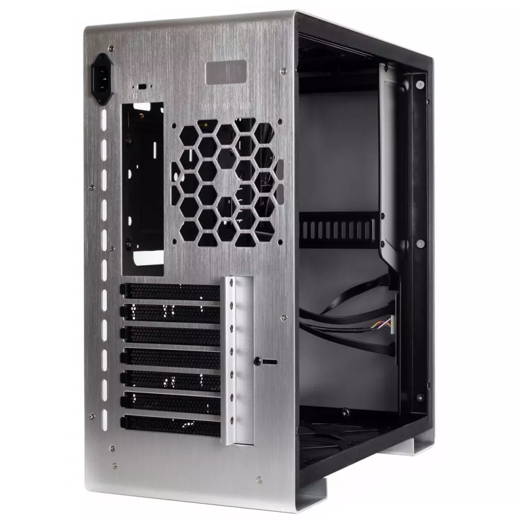 Корпус Qube QBU5A_WSNU3 - 3 Корпус Qube QBU5A_WSNU3 - 3