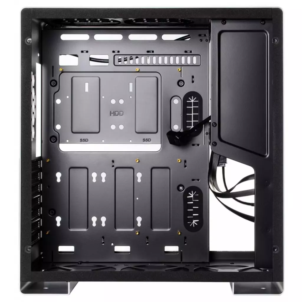 Корпус Qube QBU5A_WSNU3 - 4 Корпус Qube QBU5A_WSNU3 - 4