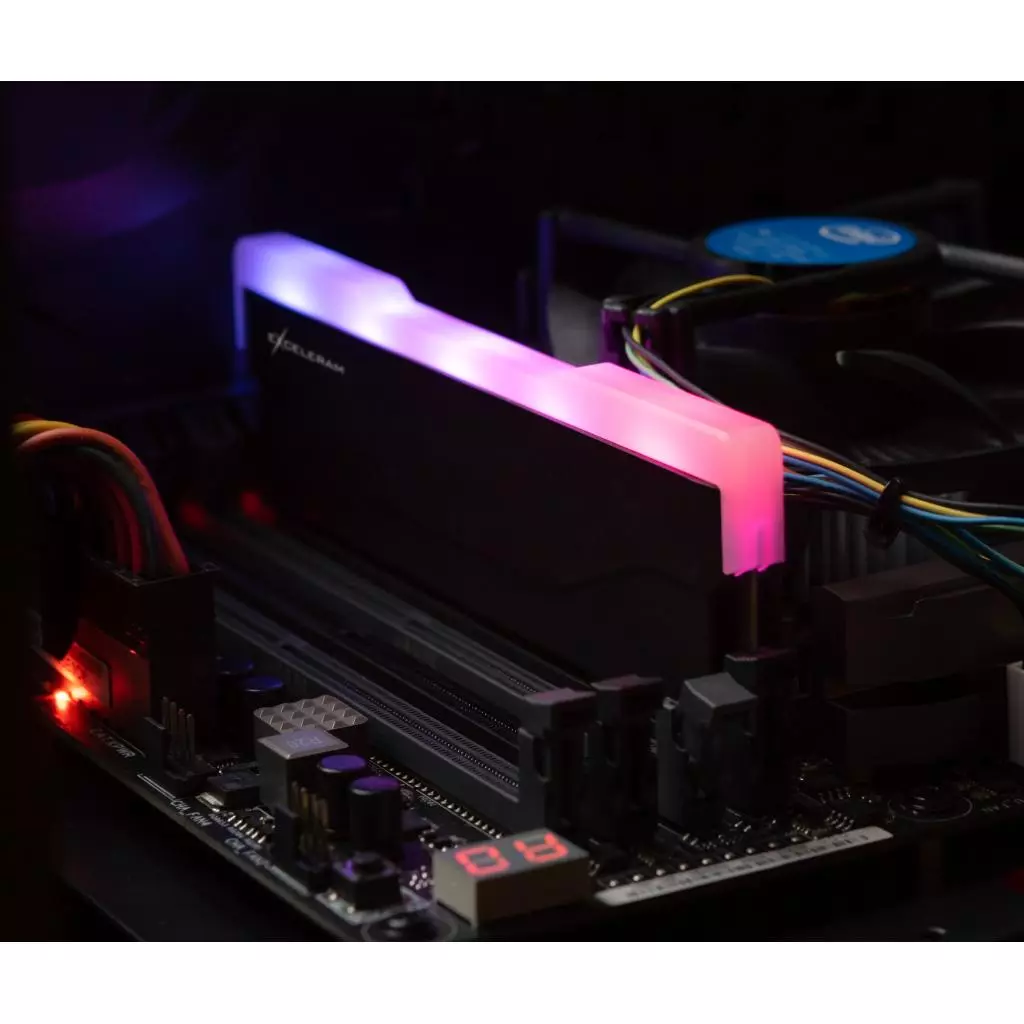 Модуль памяти для компьютера DDR4 8GB 3200 MHz RGB X2 Series Black eXceleram (ERX2B408326A) - 4 Модуль памяти для компьютера DDR4 8GB 3200 MHz RGB X2 Series Black eXceleram (ERX2B408326A) - 4