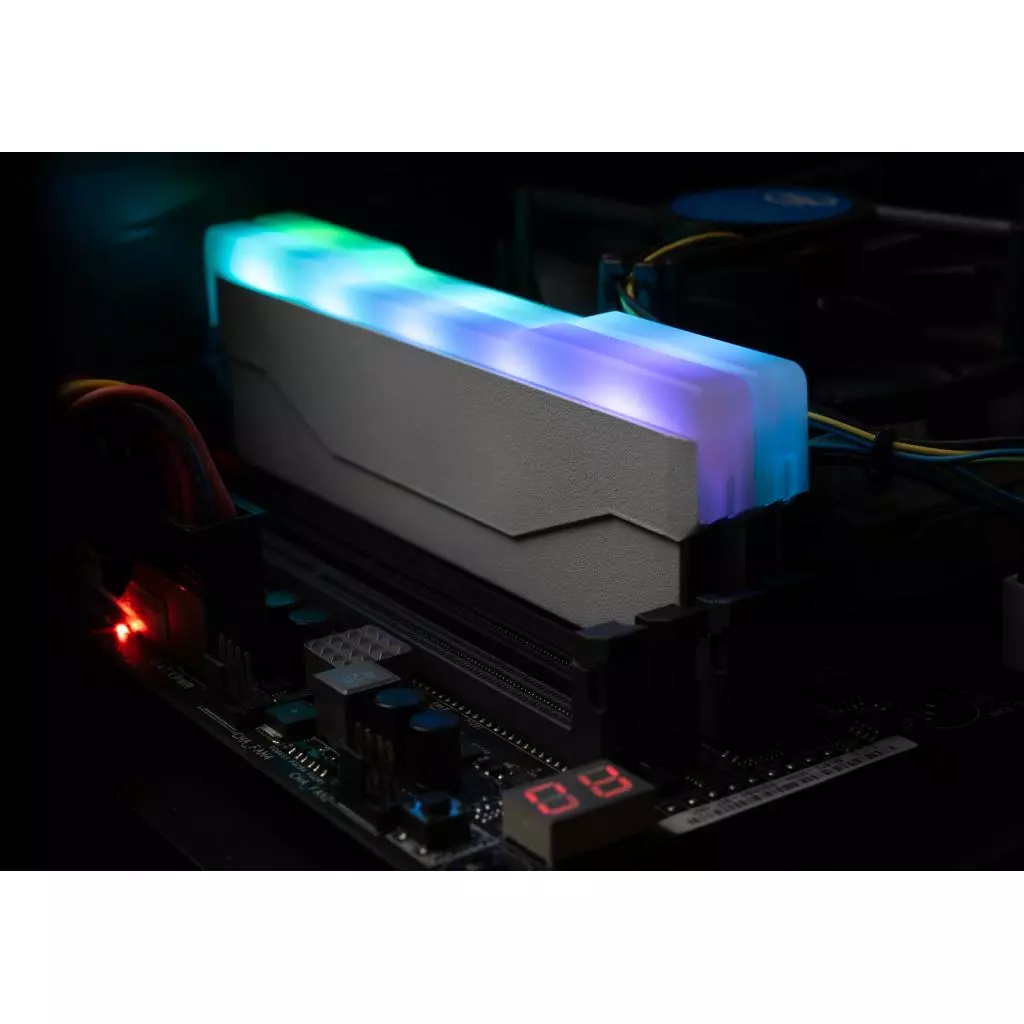 Модуль памяти для компьютера DDR4 16GB (2x8GB) 3200 MHz RGB X2 Series White eXceleram (ERX2W416326AD) - 4 Модуль памяти для компьютера DDR4 16GB (2x8GB) 3200 MHz RGB X2 Series White eXceleram (ERX2W416326AD) - 4