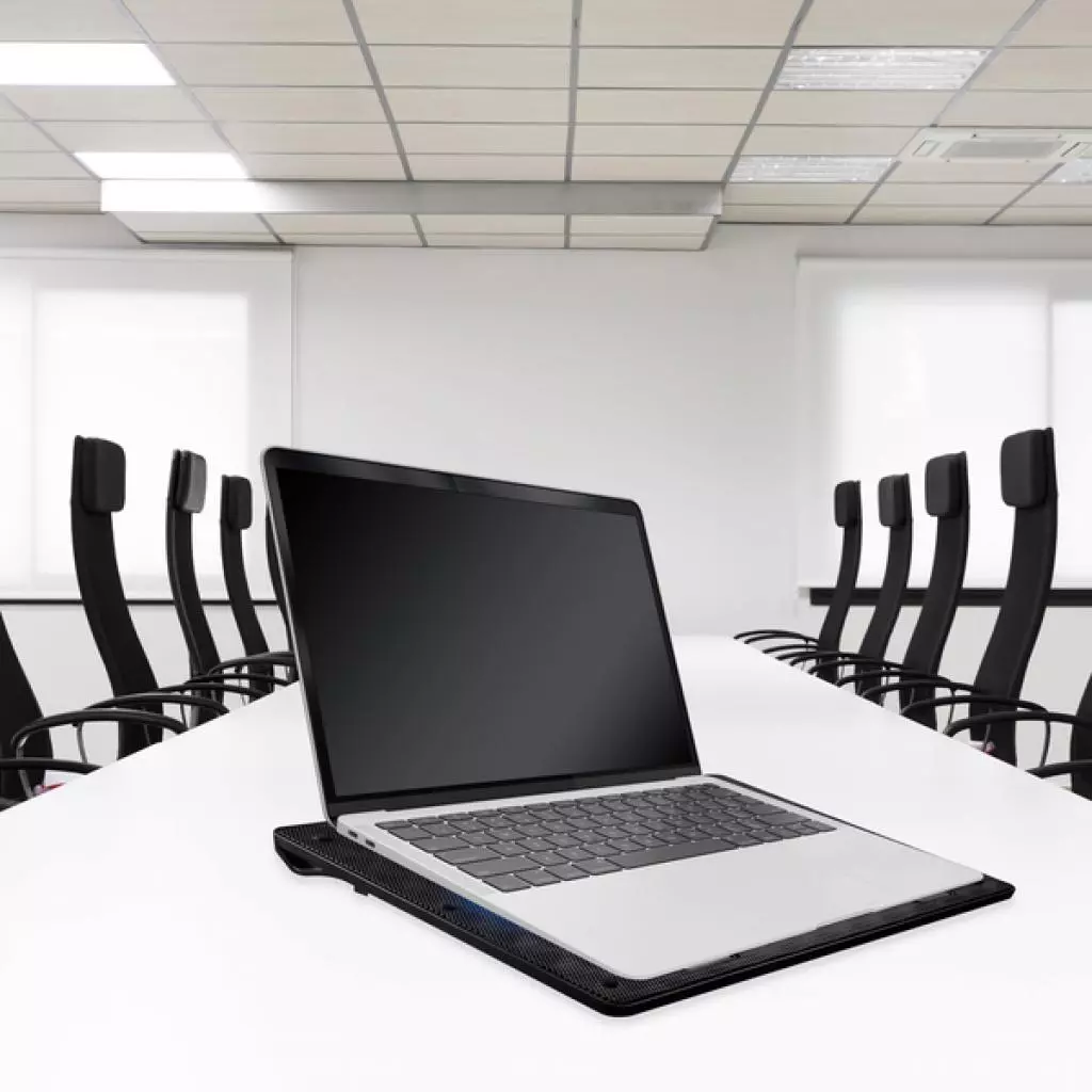 Подставка для ноутбука Omega Laptop COOLING PAD 4 fans BLACK [45424] (OMNCP4FB) - 4