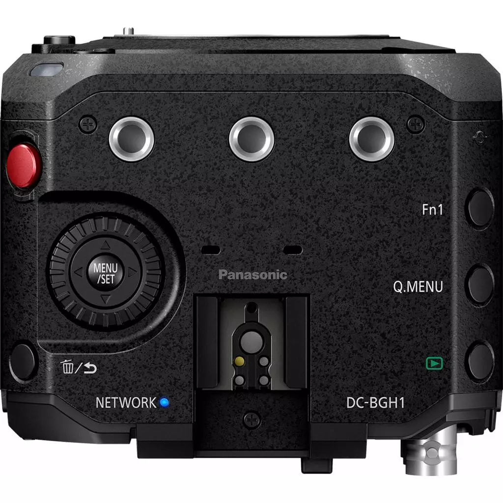 Цифровая видеокамера Panasonic Lumix BGH-1 (DC-BGH1EE) - 8 Цифровая видеокамера Panasonic Lumix BGH-1 (DC-BGH1EE) - 8