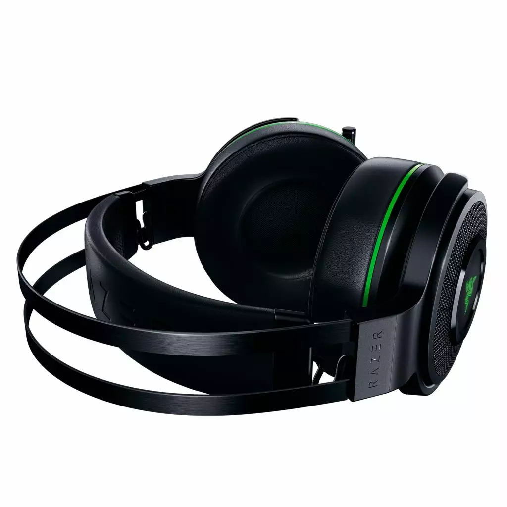 Наушники Razer Thresher - Xbox One Black/Green (RZ04-02240100-R3M1) - 3 Наушники Razer Thresher - Xbox One Black/Green (RZ04-02240100-R3M1) - 3