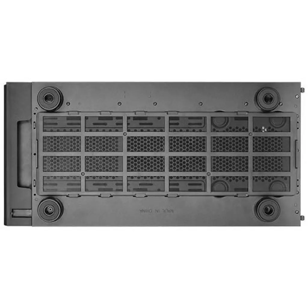 Корпус ThermalTake Suppressor F31 (CA-1E3-00M1NN-00) - 6 Корпус ThermalTake Suppressor F31 (CA-1E3-00M1NN-00) - 6