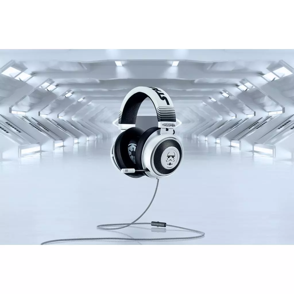 Наушники Razer Kraken - Stormtrooper Ed. White/Black (RZ04-02830600-R3M1) - 3 Наушники Razer Kraken - Stormtrooper Ed. White/Black (RZ04-02830600-R3M1) - 3