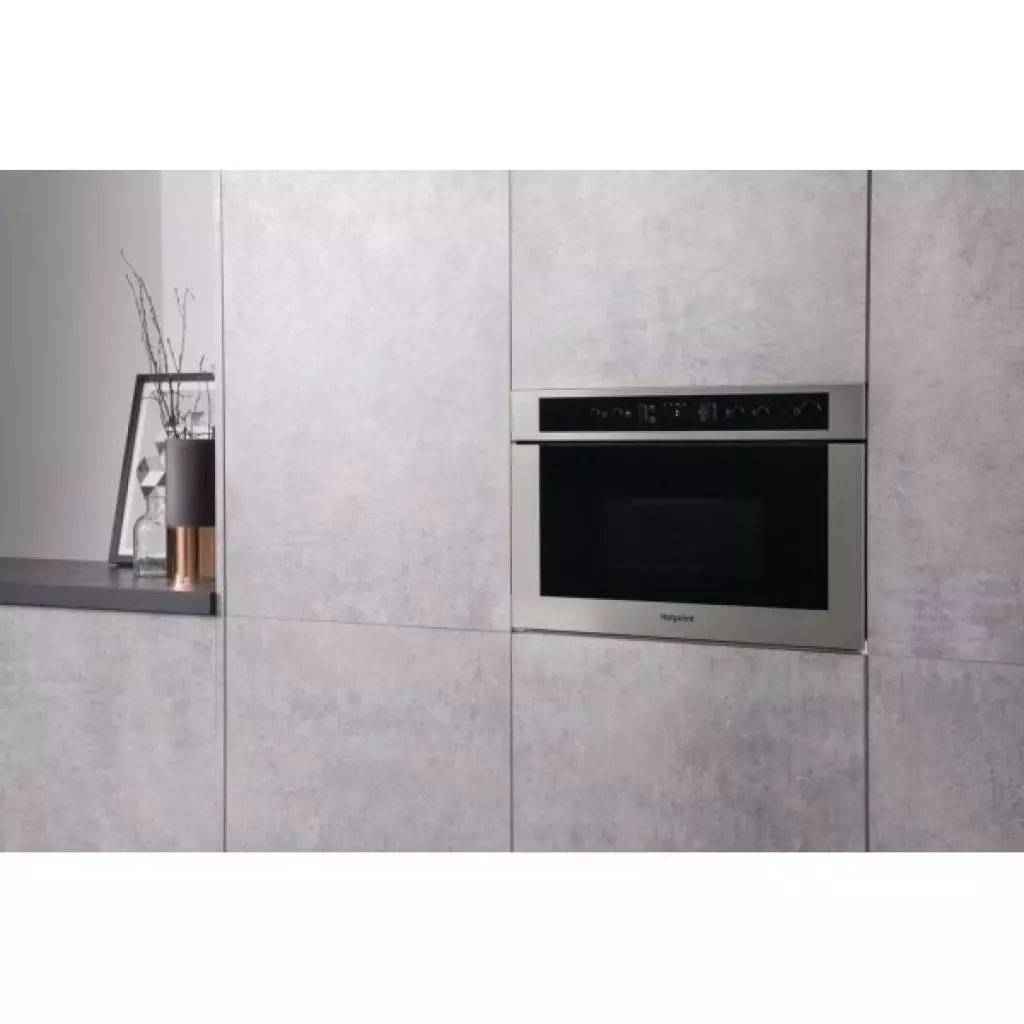 Микроволновая печь Hotpoint-Ariston MN 413 IX HA - 2 Микроволновая печь Hotpoint-Ariston MN 413 IX HA - 2