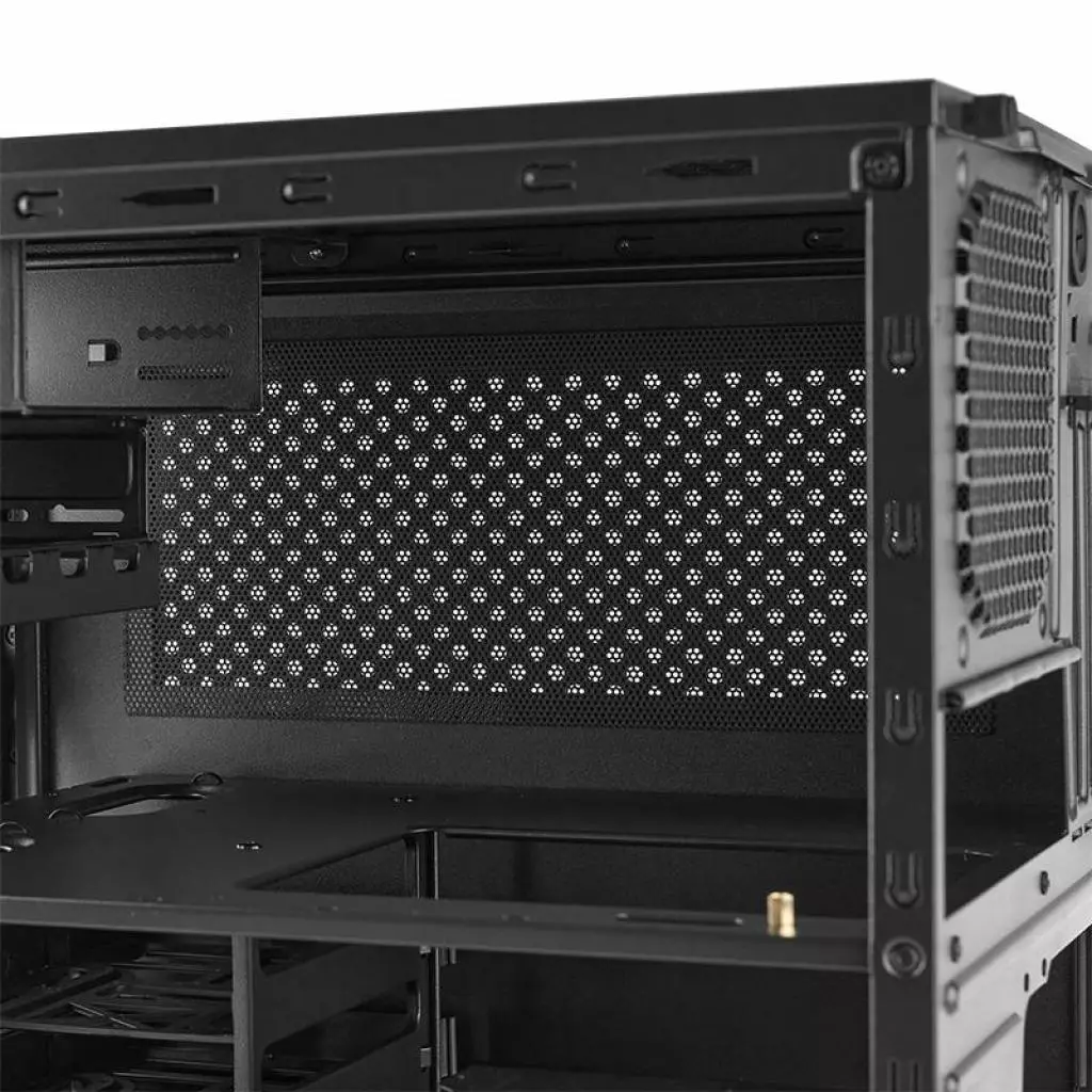 Корпус Chieftec Gaming Cube (CI-02B-OP) - 10 Корпус Chieftec Gaming Cube (CI-02B-OP) - 10