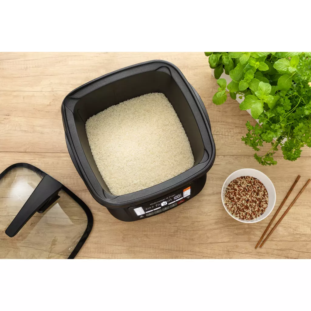 Фритюрница Sencor SFR9300BK - 3 Фритюрница Sencor SFR9300BK - 3