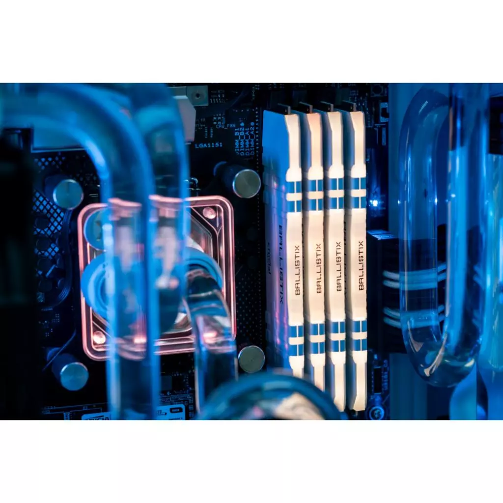 Модуль памяти для компьютера DDR4 64GB (2x32GB) 3200 MHz Ballistix Black RGB Micron (BL2K32G32C16U4BL) - 2 Модуль памяти для компьютера DDR4 64GB (2x32GB) 3200 MHz Ballistix Black RGB Micron (BL2K32G32C16U4BL) - 2