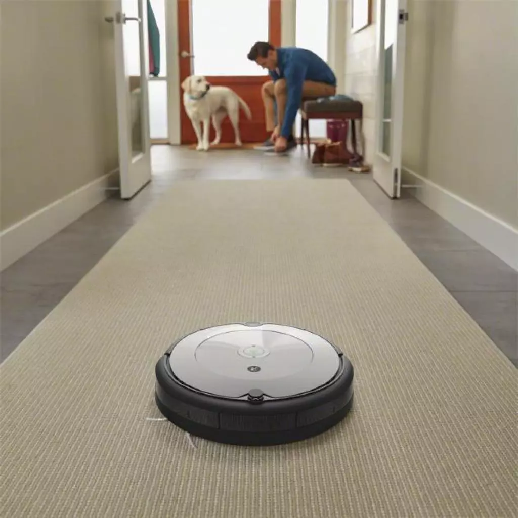 Пылесос iRobot Roomba 698 (R698040) - 2 Пылесос iRobot Roomba 698 (R698040) - 2