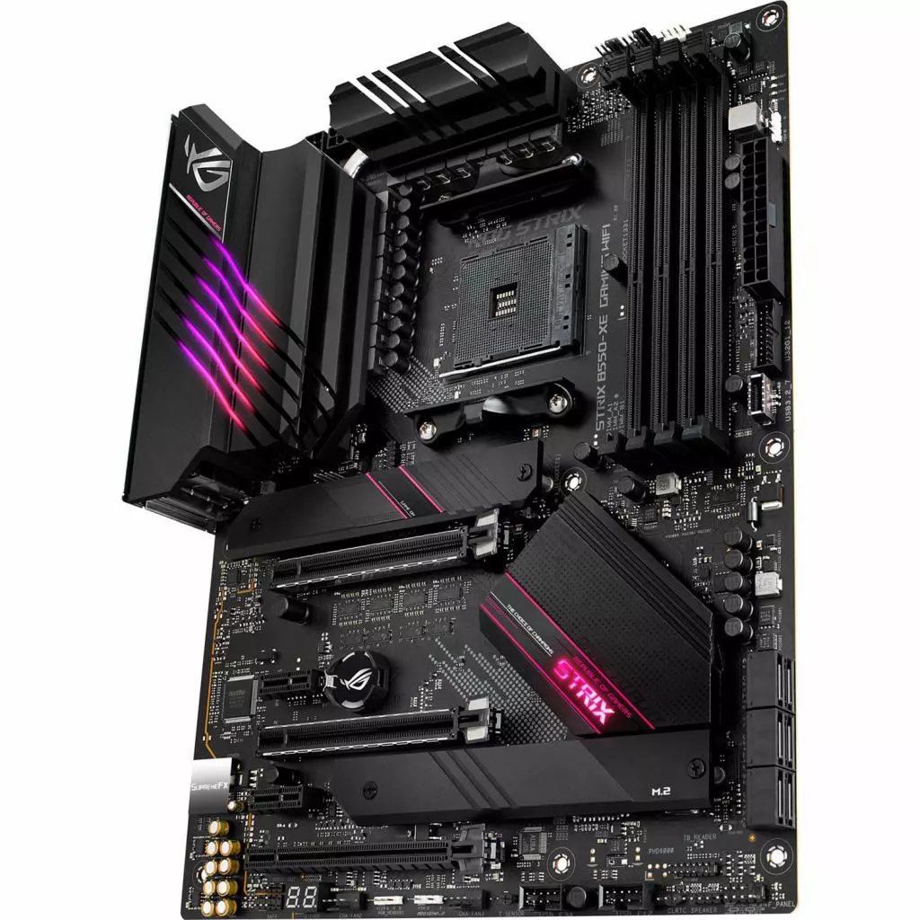 Материнская плата ASUS ROG STRIX B550-XE GAMING WIFI - 4 Материнская плата ASUS ROG STRIX B550-XE GAMING WIFI - 4