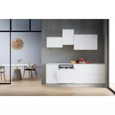 Посудомоечная машина Whirlpool WI7020P - 2 Посудомоечная машина Whirlpool WI7020P - 2