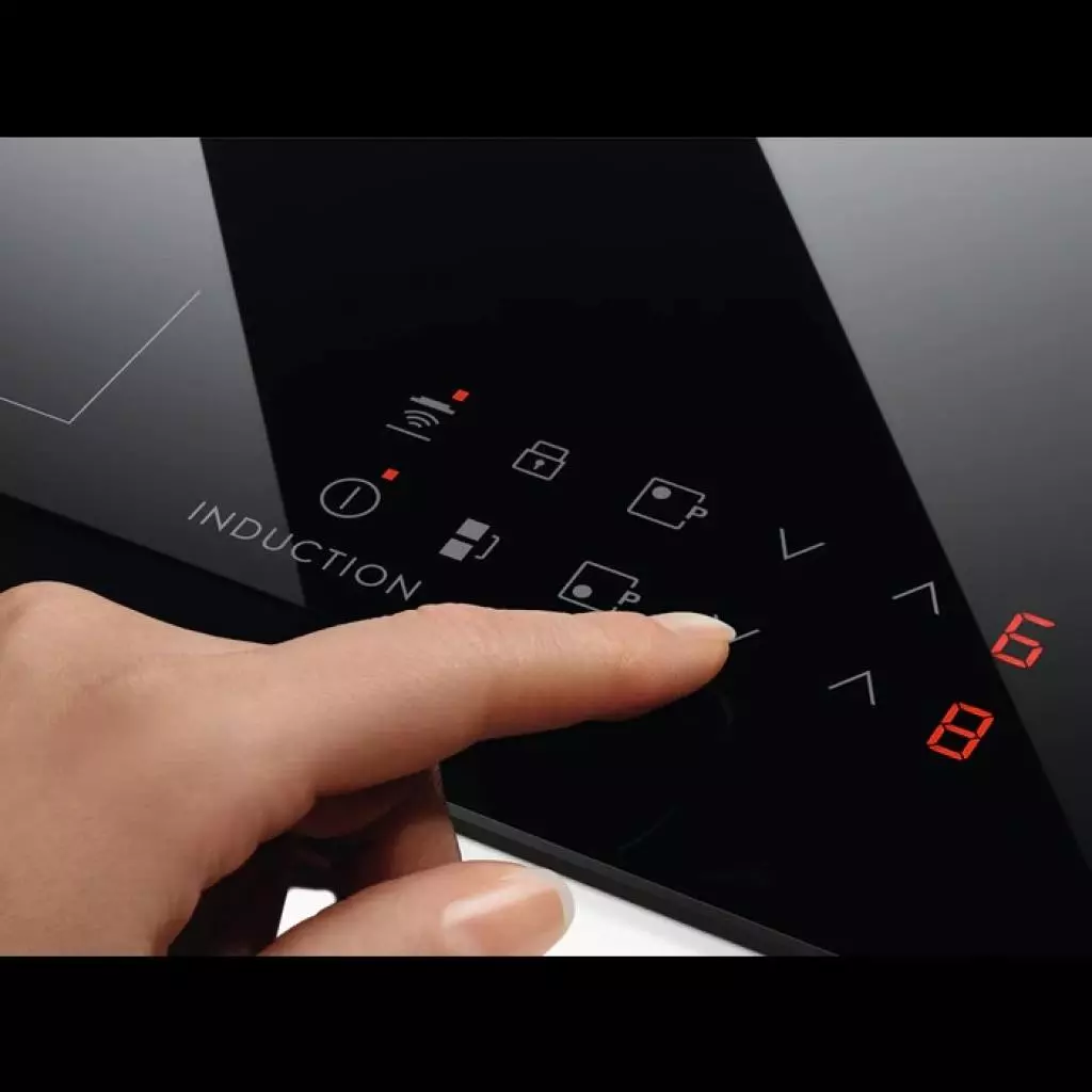 Варочная поверхность Electrolux CPE3242KC - 1 Варочная поверхность Electrolux CPE3242KC - 1