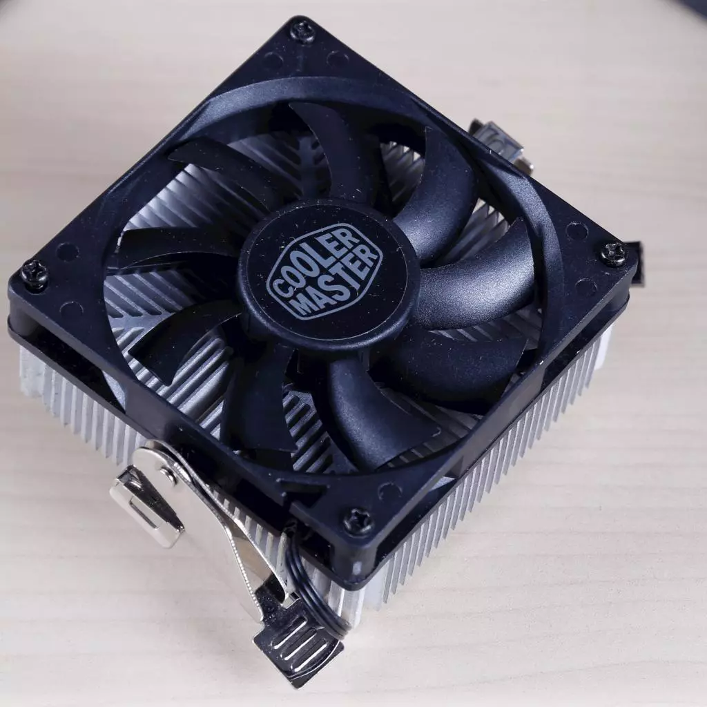 Кулер для процессора CoolerMaster A30 (RH-A30-25FK-R1) - 3 Кулер для процессора CoolerMaster A30 (RH-A30-25FK-R1) - 3