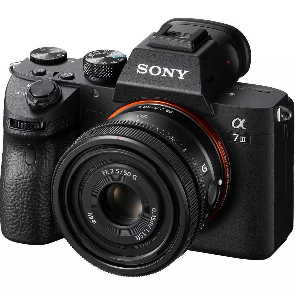 Объектив Sony 50mm, f/2.5 G для камер NEX (SEL50F25G.SYX) - 7 Объектив Sony 50mm, f/2.5 G для камер NEX (SEL50F25G.SYX) - 7