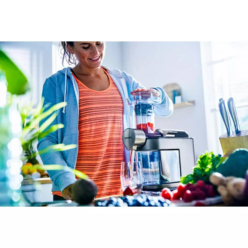 Соковыжималка Philips HR1945/80 - 4 Соковыжималка Philips HR1945/80 - 4