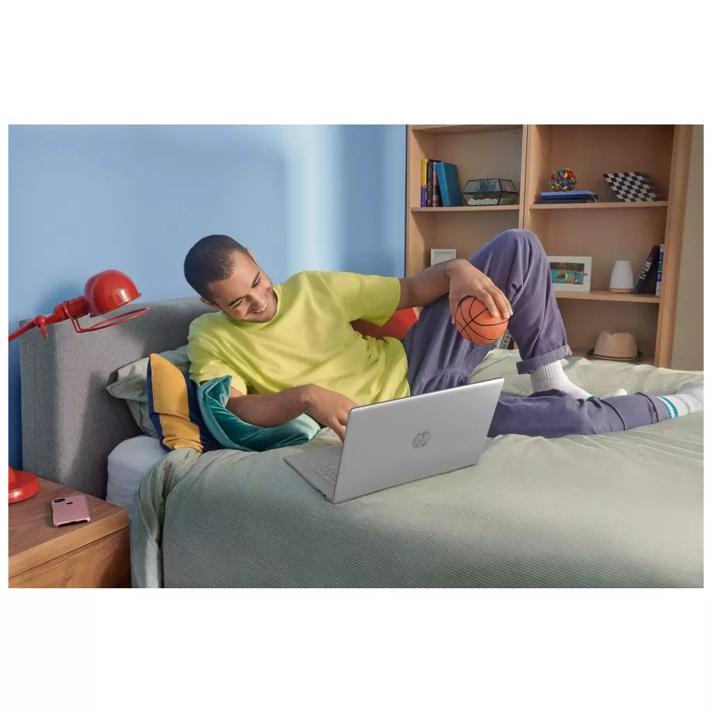 Ноутбук HP 17-cn0014ua (4F789EA) - 8 Ноутбук HP 17-cn0014ua (4F789EA) - 8