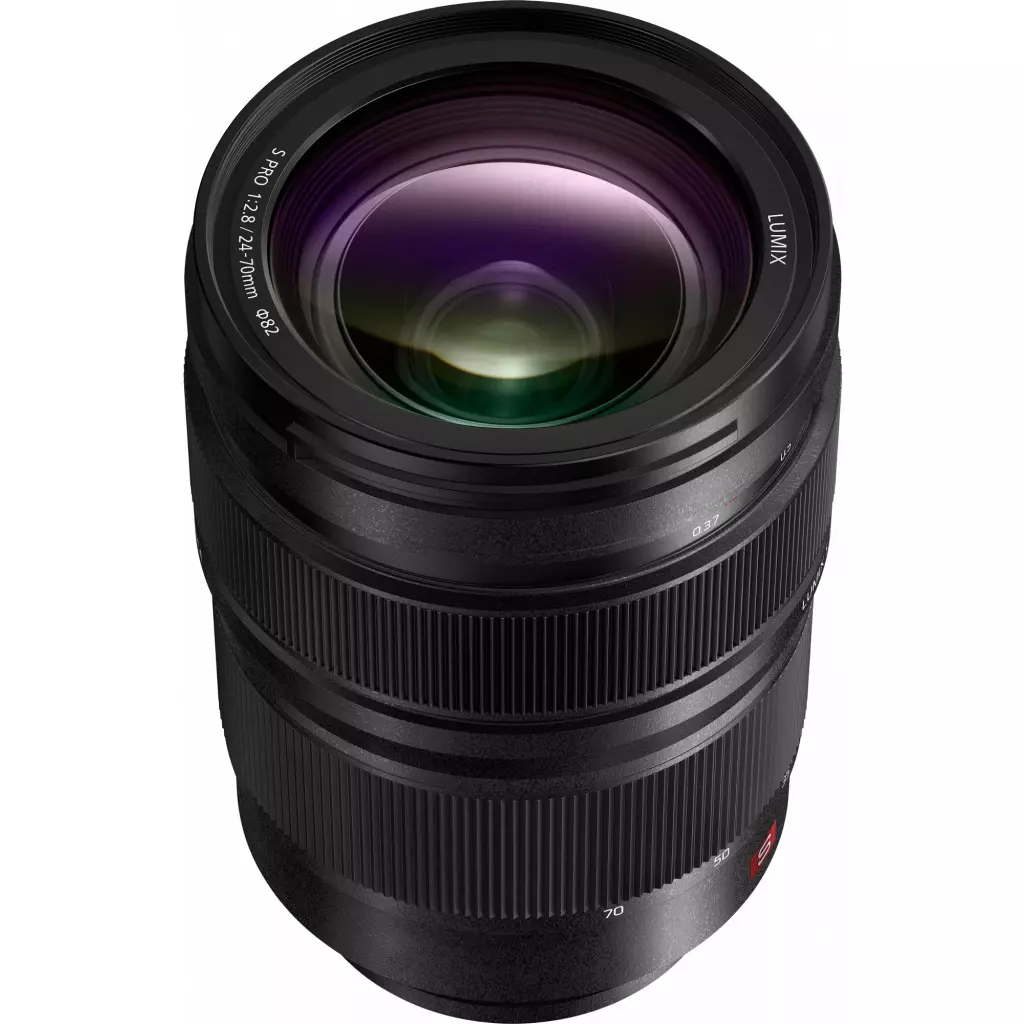Объектив Panasonic Lumix S PRO 24-70mm f/2.8 (S-E2470E) - 1 Объектив Panasonic Lumix S PRO 24-70mm f/2.8 (S-E2470E) - 1