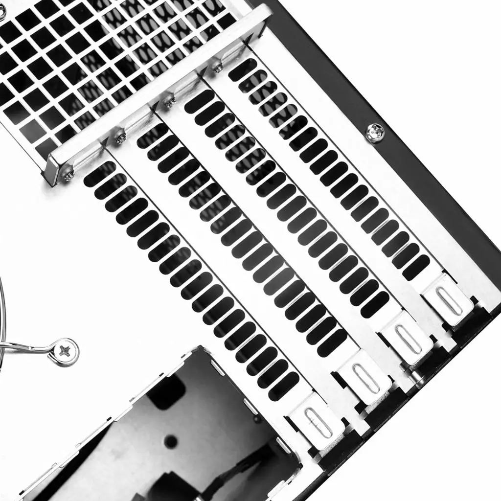 Корпус Silver Stone SST-CS381 - 11 Корпус Silver Stone SST-CS381 - 11
