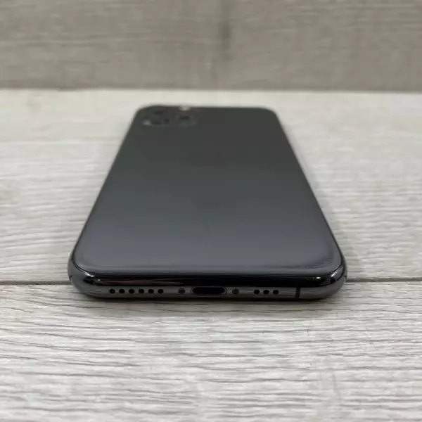 Apple iPhone 11 Pro 512 GB Space Grey Б/У - 3