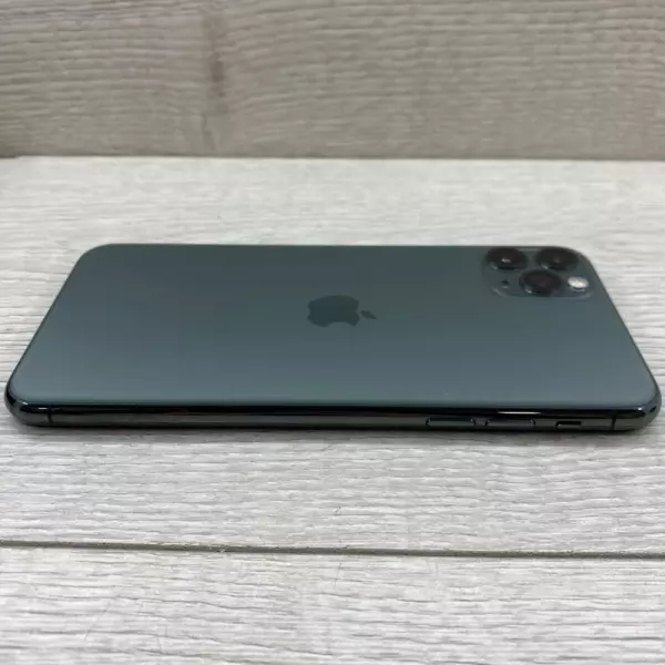 Apple iPhone 11 Pro Max 64GB Midnight Green Б/У - 3
