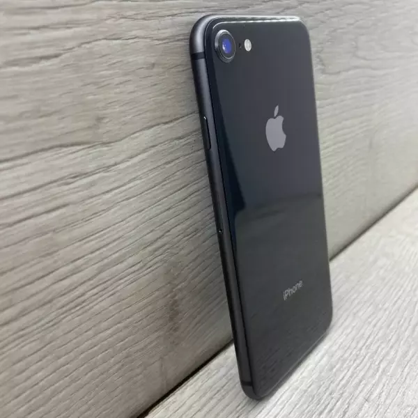 Apple iPhone 8 64GB Space Grey Б/У - 1