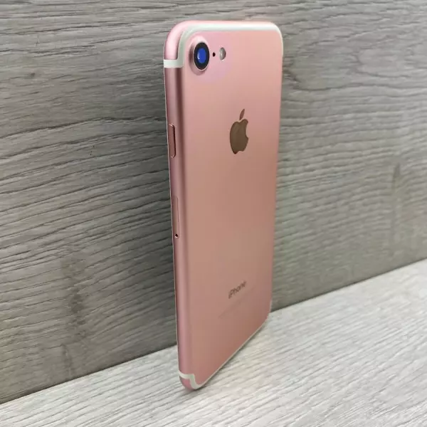 Apple iPhone 7 32GB Rose Gold Б/У - 1