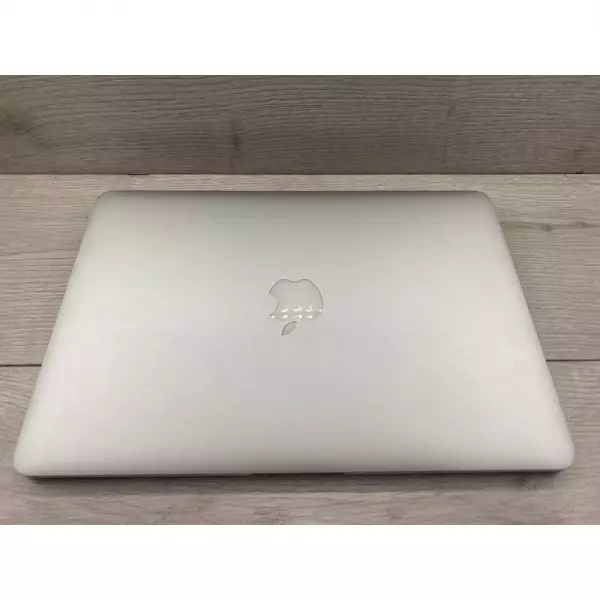 Apple Macbook, Air, 13", i5 1.4 GHz, 4 GB, 128GB, Silver, 2014 (MD760) Б/У - Apple Macbook, Air, 13", i5 1.4 GHz, 4 GB, 128GB, Silver, 2014 (MD760) Б/У