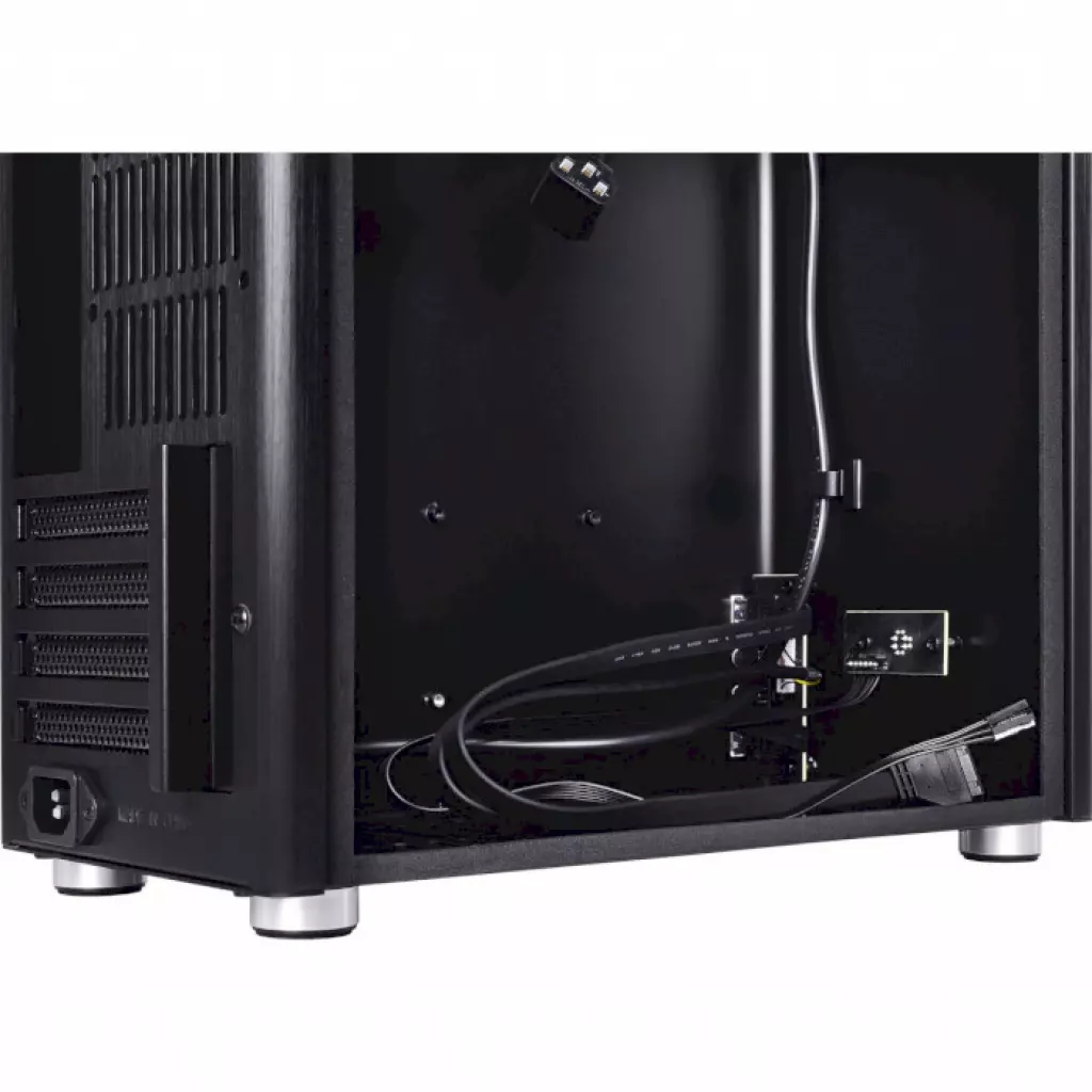 Корпус Qube QBV9M_WBNU3 - 9