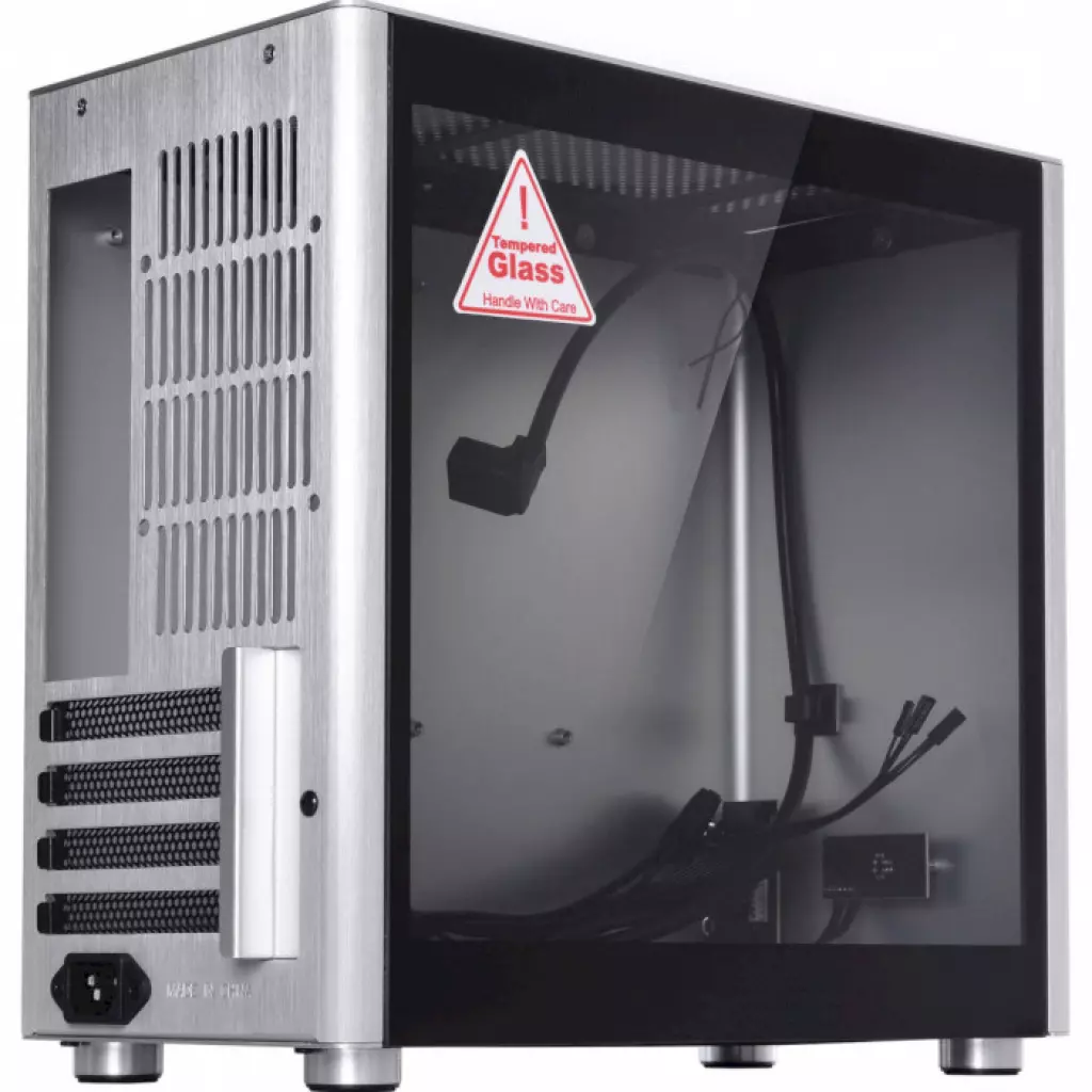 Корпус Qube QBV9M_WSNU3 - 4 Корпус Qube QBV9M_WSNU3 - 4