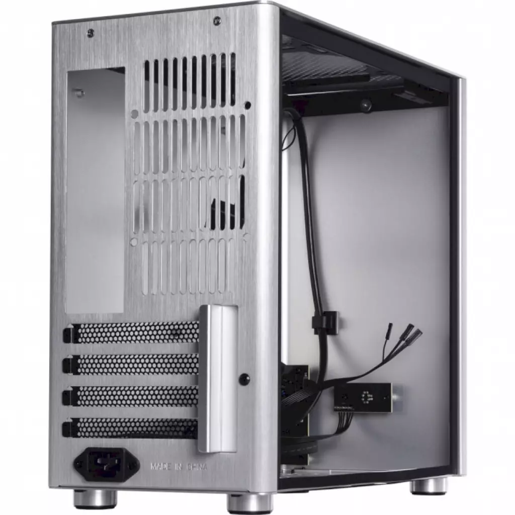 Корпус Qube QBV9M_WSNU3 - 6 Корпус Qube QBV9M_WSNU3 - 6