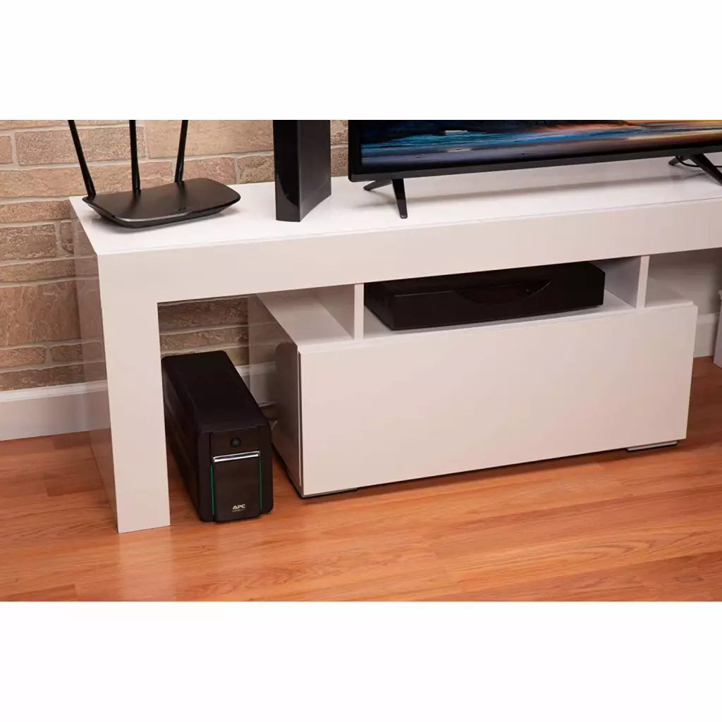 Источник бесперебойного питания APC Easy UPS 2200VA, IEC (BVX2200LI) - 4 Источник бесперебойного питания APC Easy UPS 2200VA, IEC (BVX2200LI) - 4