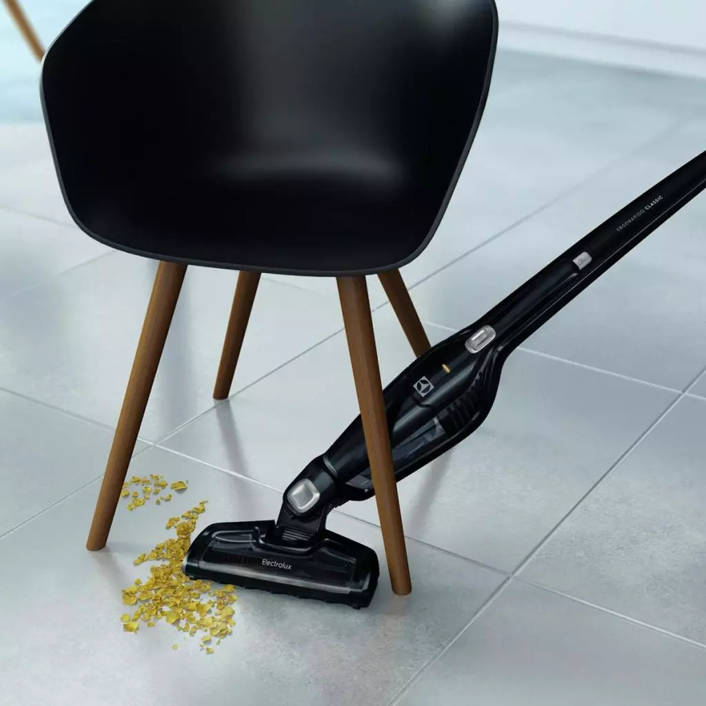 Пылесос Electrolux EERC70EB - 2