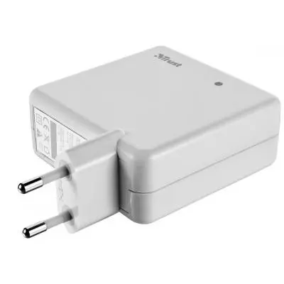 Блок питания к ноутбуку Trust Plug-in 70W Laptop, phone & iPad charger (18821) - 1 Блок питания к ноутбуку Trust Plug-in 70W Laptop, phone & iPad charger (18821) - 1