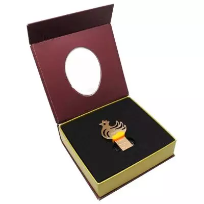 USB флеш накопитель Kingston 32GB Rooster Metal Gold USB 3.1 (DTCNY17/32GB) - 4 USB флеш накопитель Kingston 32GB Rooster Metal Gold USB 3.1 (DTCNY17/32GB) - 4