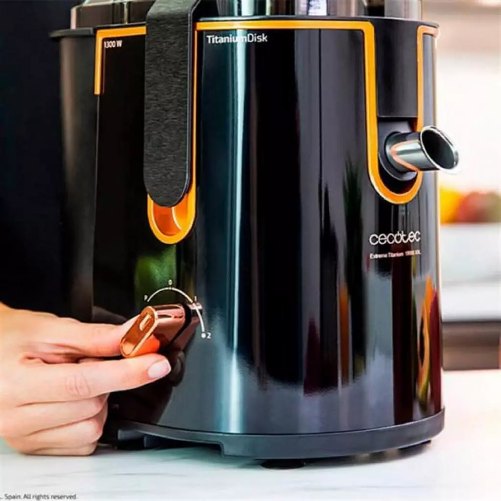 Соковыжималка Cecotec Extreme Titanium 19000 XXL (CCTC-04111) - 1