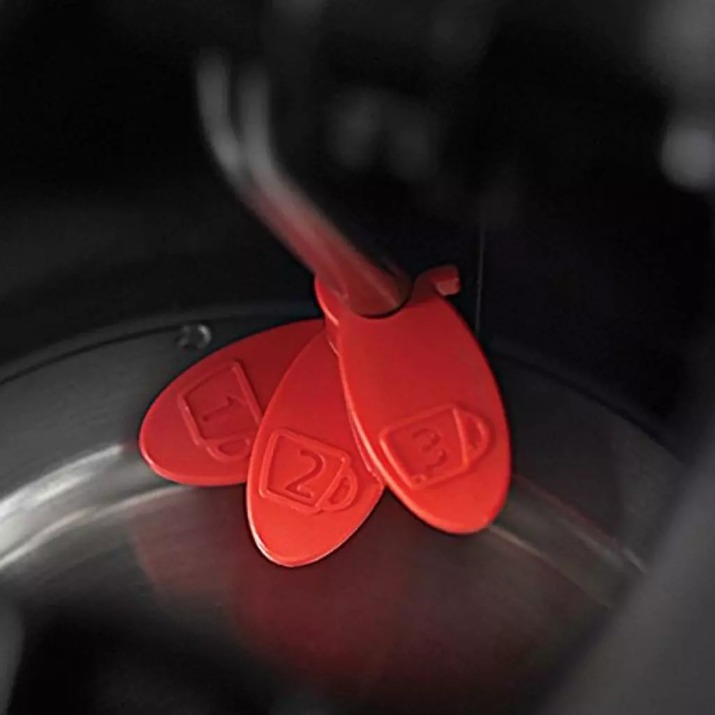 Электрочайник Russell Hobbs 22591-70 - 2