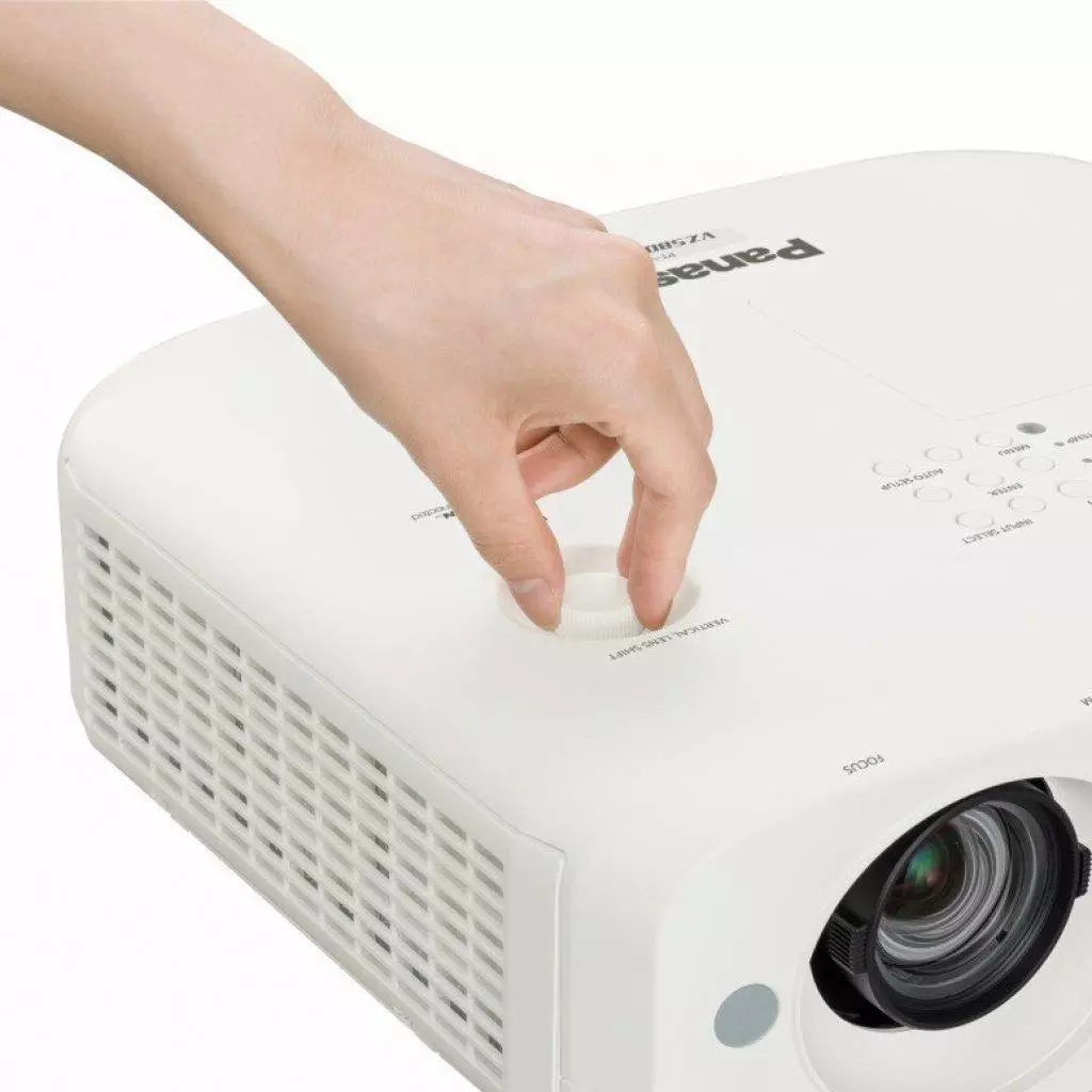 Проектор Panasonic PT-VZ580E - 4