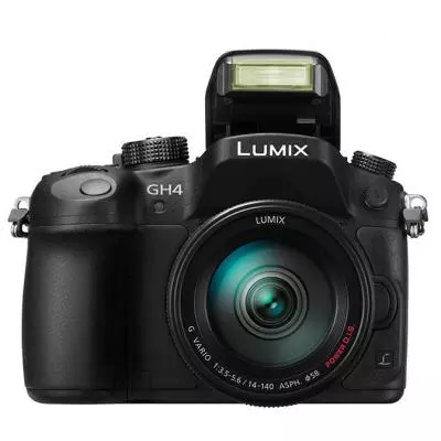 Цифровой фотоаппарат Panasonic DMC-GH4 14-140mm Kit Black (DMC-GH4HEE-K) - 1