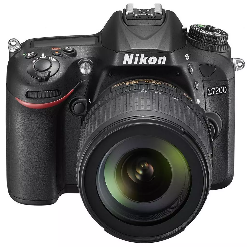 Цифровой фотоаппарат Nikon D7200 AF-S DX 18-105 Kit (VBA450K001) - 1