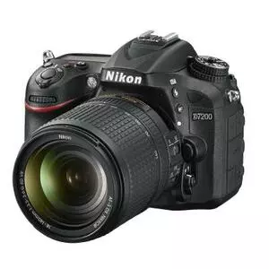 Цифровой фотоаппарат Nikon D7200 18-140 VR kit (VBA450K002)